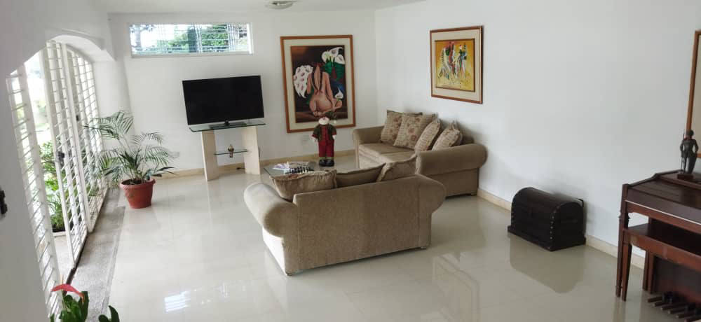 Будинок, 4047 м², 408 000$ — FAKTOR